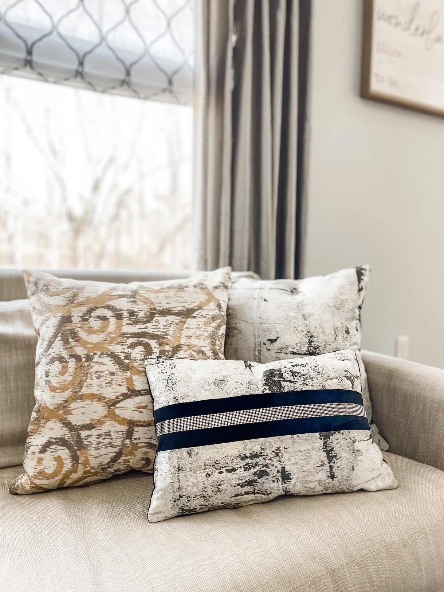 Gold Abstract print Pillow Cover