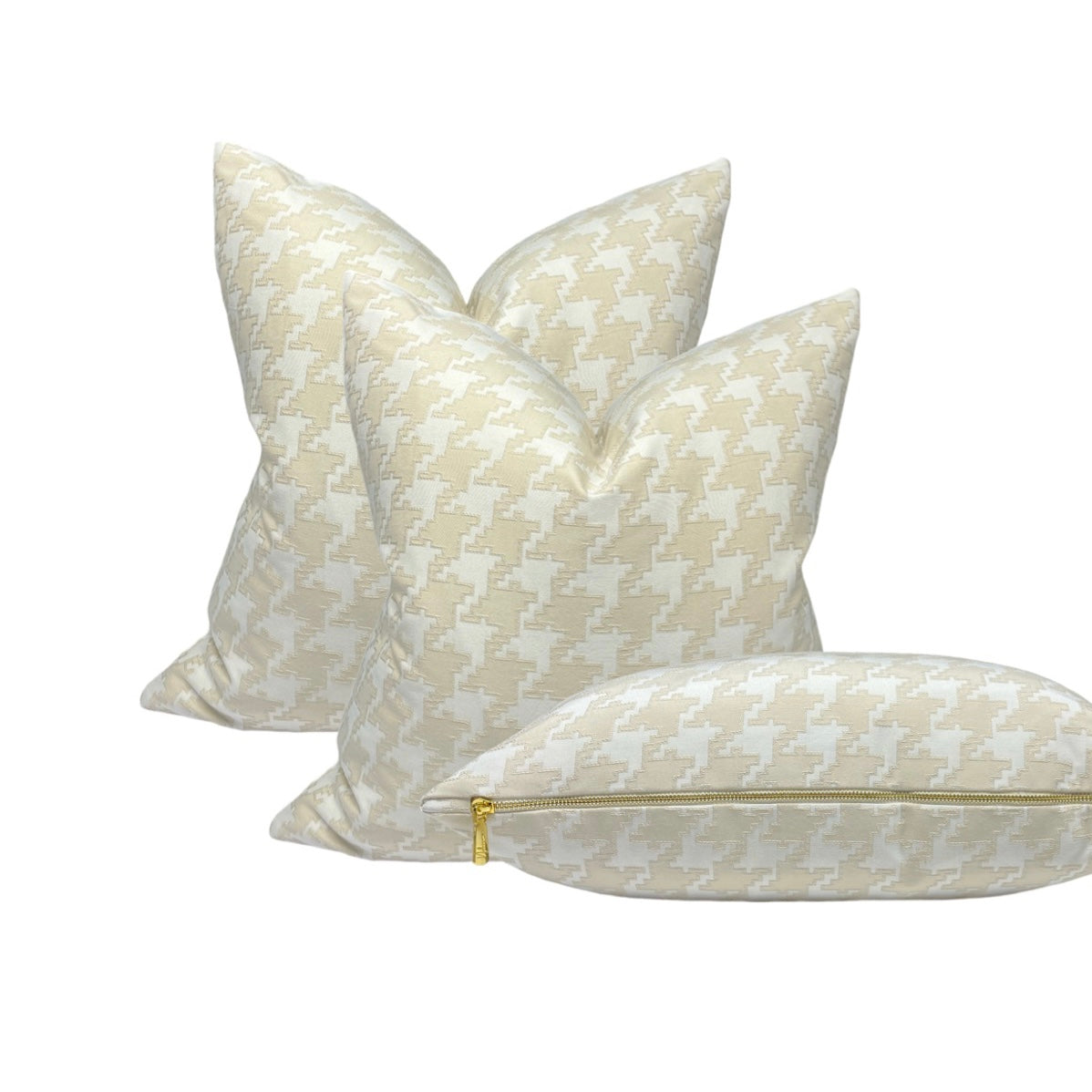 White and Cream Houndstooth Pillow Cover